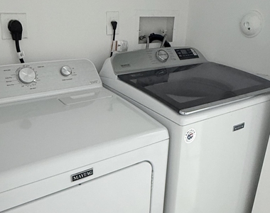 2281 Nw 171st Terrace - Photo Thumbnail 7