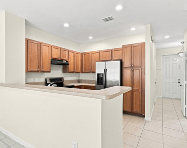 6720 Cypress Walk Terrace - Photo Thumbnail 17