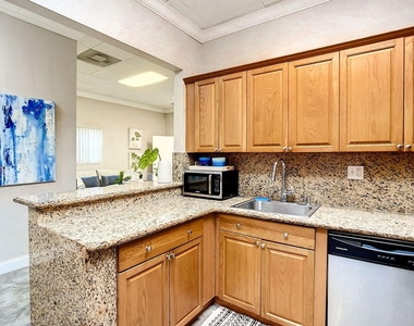 801 E Palmetto Park Road - Photo Thumbnail 6