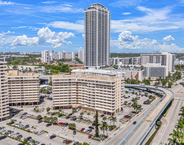 1825 S Ocean Drive - Photo Thumbnail 26