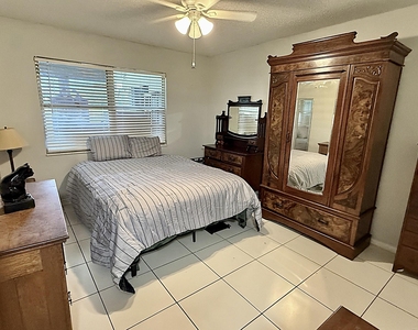 1037 Ashby D - Photo Thumbnail 15