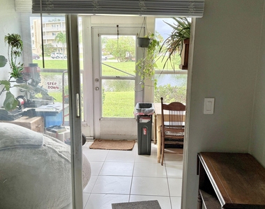 1037 Ashby D - Photo Thumbnail 25