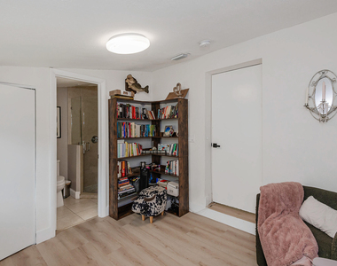 5631 Freedom Street - Photo Thumbnail 14
