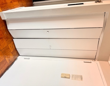 140-16 34th Avenue - Photo Thumbnail 10