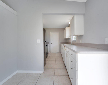 2191 Sw Barthel Street - Photo Thumbnail 4