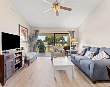 1502 Pinecrest Circle - Photo Thumbnail 14