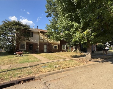 2357 Heatherfield Lane - Photo Thumbnail 1