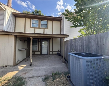 2357 Heatherfield Lane - Photo Thumbnail 11