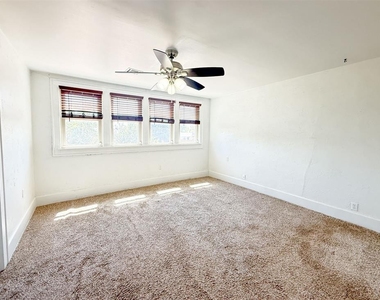 1741 W Park Place - Photo Thumbnail 16