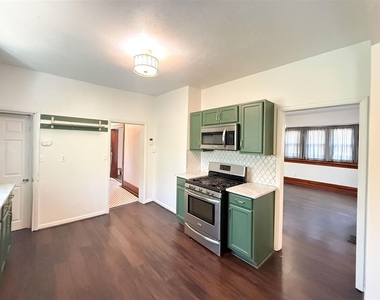 1741 W Park Place - Photo Thumbnail 8