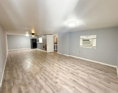 519 Sw 35th Street - Photo Thumbnail 1