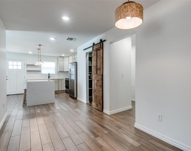 4101 N Hammond Avenue - Photo Thumbnail 26