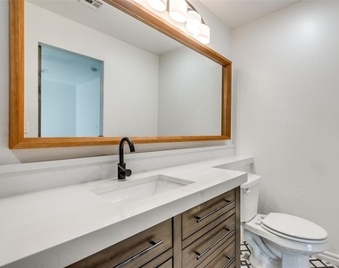 4101 N Hammond Avenue - Photo Thumbnail 47