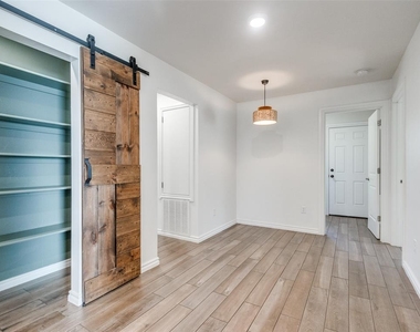 4101 N Hammond Avenue - Photo Thumbnail 25