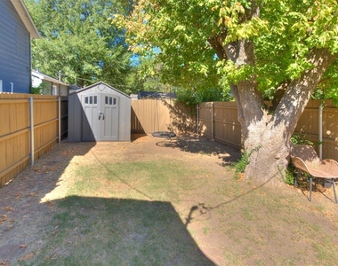 4101 N Hammond Avenue - Photo Thumbnail 6