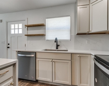 4101 N Hammond Avenue - Photo Thumbnail 21