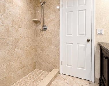 165 Lake Arbor Drive - Photo Thumbnail 10