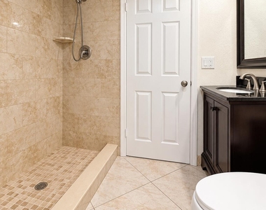 165 Lake Arbor Drive - Photo Thumbnail 9