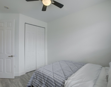 131 S East 7th Way - Photo Thumbnail 36