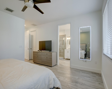 131 S East 7th Way - Photo Thumbnail 27