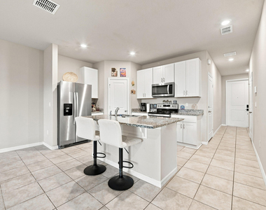 3570 San Bernardino Way - Photo Thumbnail 9