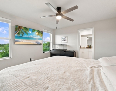 3570 San Bernardino Way - Photo Thumbnail 22