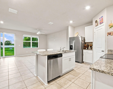 3570 San Bernardino Way - Photo Thumbnail 8