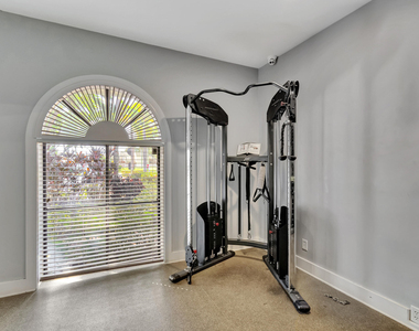 700 Executive Center Drive - Photo Thumbnail 21