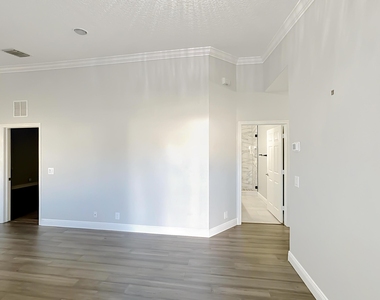 9967 Galleon Drive - Photo Thumbnail 5