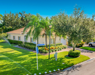 9967 Galleon Drive - Photo Thumbnail 38