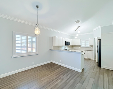 9967 Galleon Drive - Photo Thumbnail 8