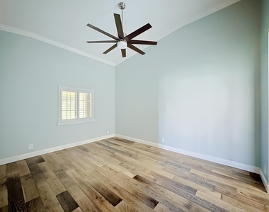 9967 Galleon Drive - Photo Thumbnail 21