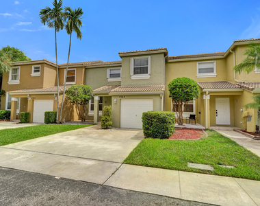 1365 Nw 154th Lane - Photo Thumbnail 2