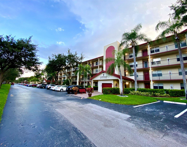 1000 Sw 128th Terrace - Photo Thumbnail 32