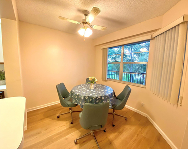 1000 Sw 128th Terrace - Photo Thumbnail 5