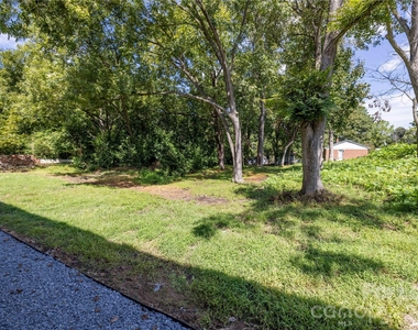 446 W Main Street - Photo Thumbnail 33