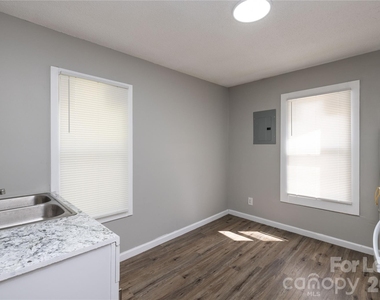 446 W Main Street - Photo Thumbnail 11