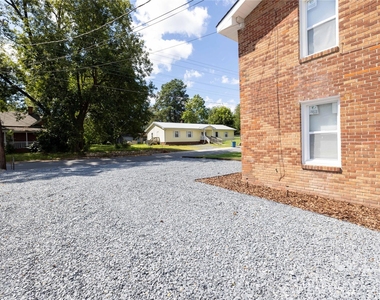 446 W Main Street - Photo Thumbnail 4