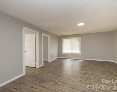 446 W Main Street - Photo Thumbnail 20