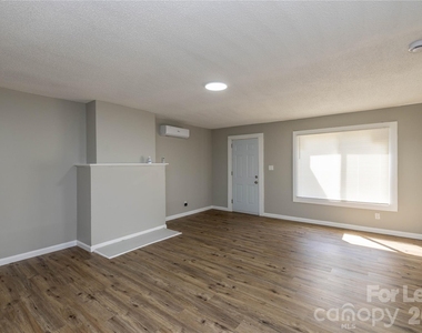 446 W Main Street - Photo Thumbnail 7