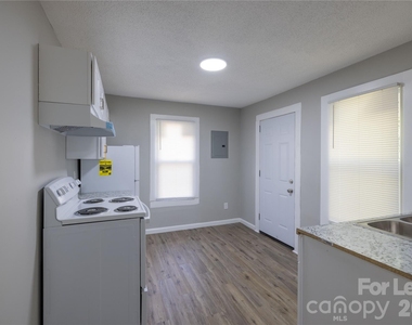 446 W Main Street - Photo Thumbnail 16