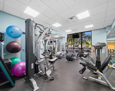 4900 N Ocean Boulevard - Photo Thumbnail 12