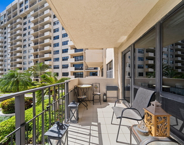 4900 N Ocean Boulevard - Photo Thumbnail 1