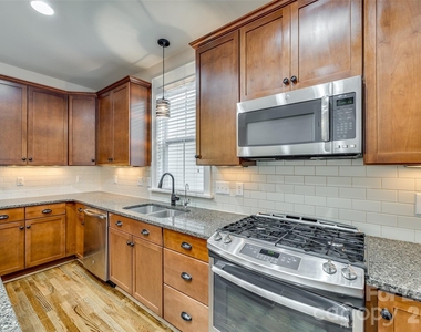 799 Herrons Ferry Road - Photo Thumbnail 12