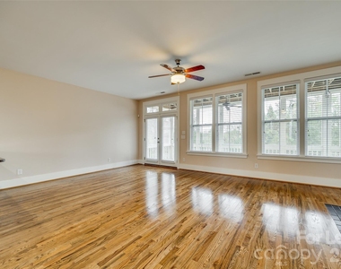 799 Herrons Ferry Road - Photo Thumbnail 16