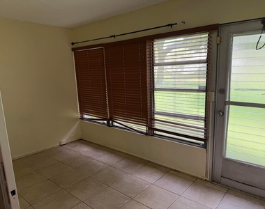 2929 Zorno Way - Photo Thumbnail 8