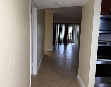 2929 Zorno Way - Photo Thumbnail 3