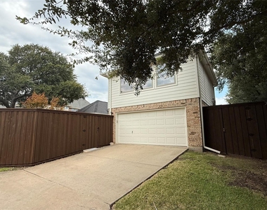 1219 Bridgeway Lane - Photo Thumbnail 23