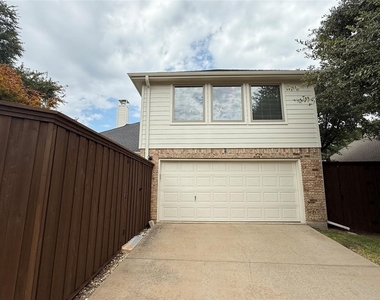 1219 Bridgeway Lane - Photo Thumbnail 24