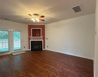 10979 Princeton Village Drive - Photo Thumbnail 46
